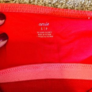 𝗮𝗲𝗿𝗶𝗲 𝗰𝗿𝗼𝗽 𝘁𝗼𝗽